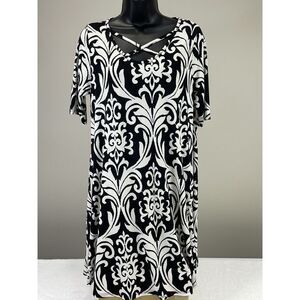 Sol R.H.R. Women Black White Floral Mini S/S Boat Neck Pockets Sundress‎ size L.